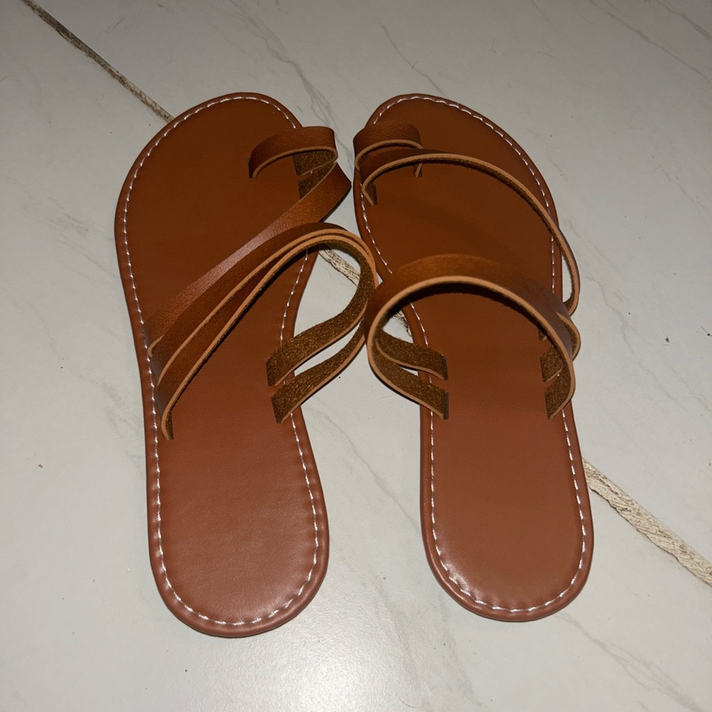 Sandals - Picture 3 of 5